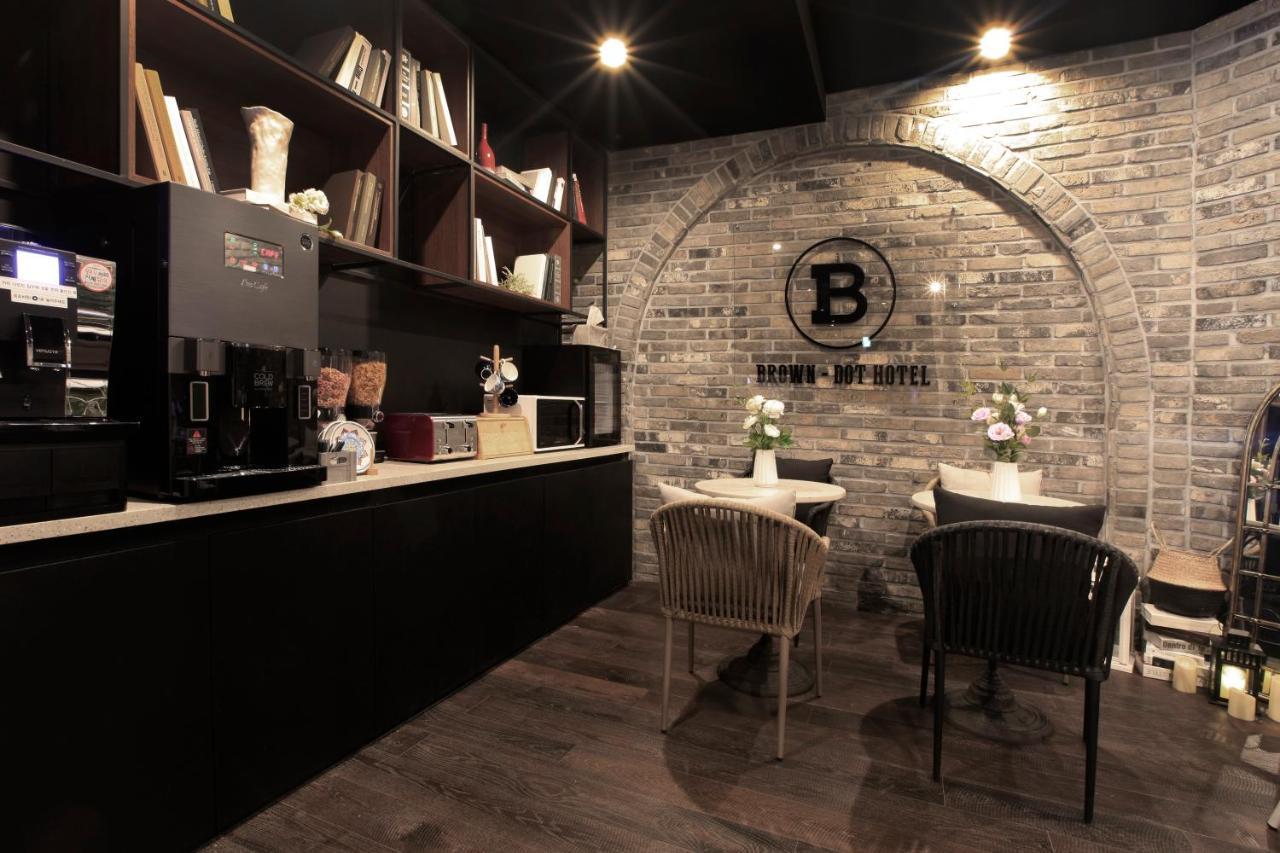 Brown-Dot Hotel Yangjeong بوسان المظهر الخارجي الصورة