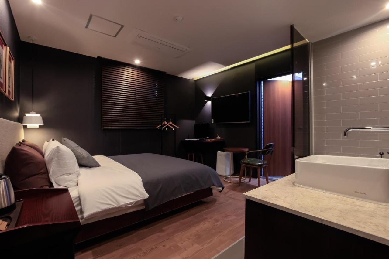 Brown-Dot Hotel Yangjeong بوسان المظهر الخارجي الصورة