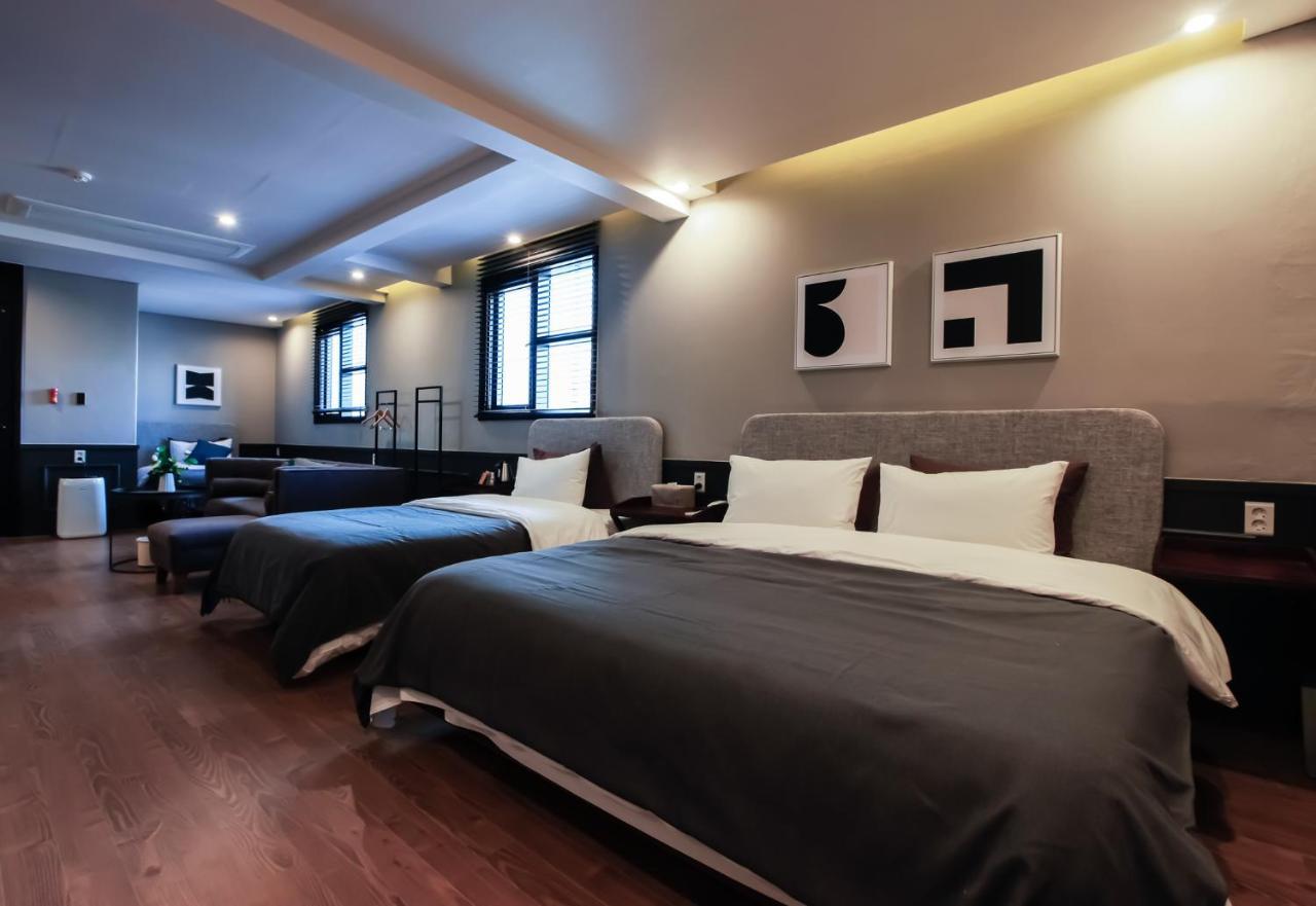 Brown-Dot Hotel Yangjeong بوسان المظهر الخارجي الصورة