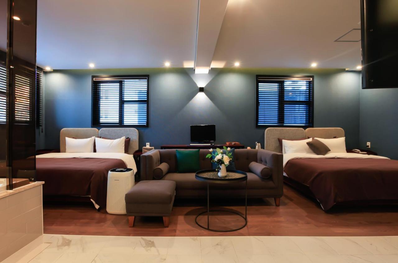 Brown-Dot Hotel Yangjeong بوسان المظهر الخارجي الصورة